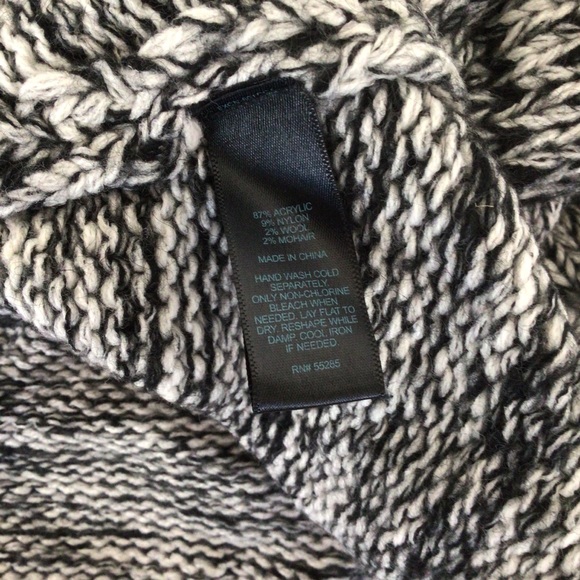 EXPRESS BLACK WHITE MOHAIR WOOL HOODIE PONCHO LARGE - Picture 10 of 12